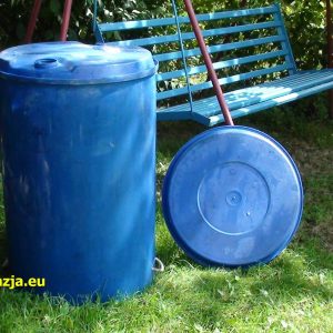 Kosz , Pojemnik na odpady, śmieci 200 litrów Beczka , duży dekiel 2 uchwyty